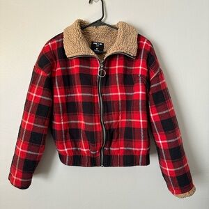 Cropped Plaid Red and Black Junior’s Jacket